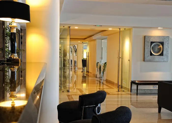 Отель Don Cesar 5*