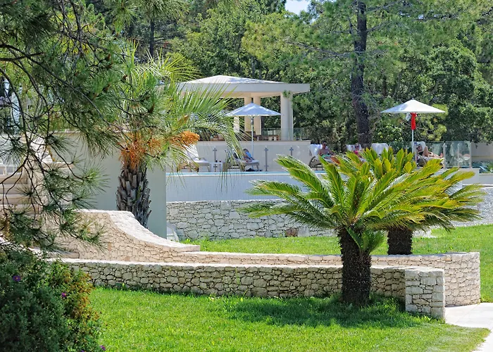 Отель Don Cesar 5*